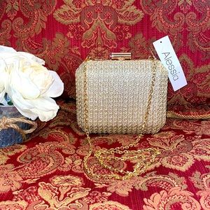 Alessia Gold Clutch/Crossbody